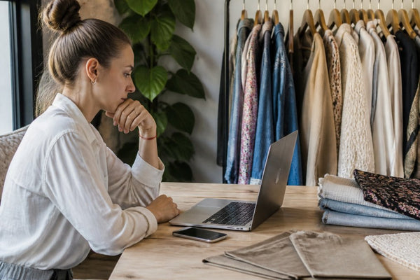 How to Tell If a Website Is Legit: 8 Steps