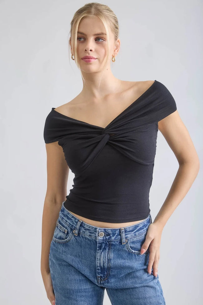 Black Sweetheart Neck Tee