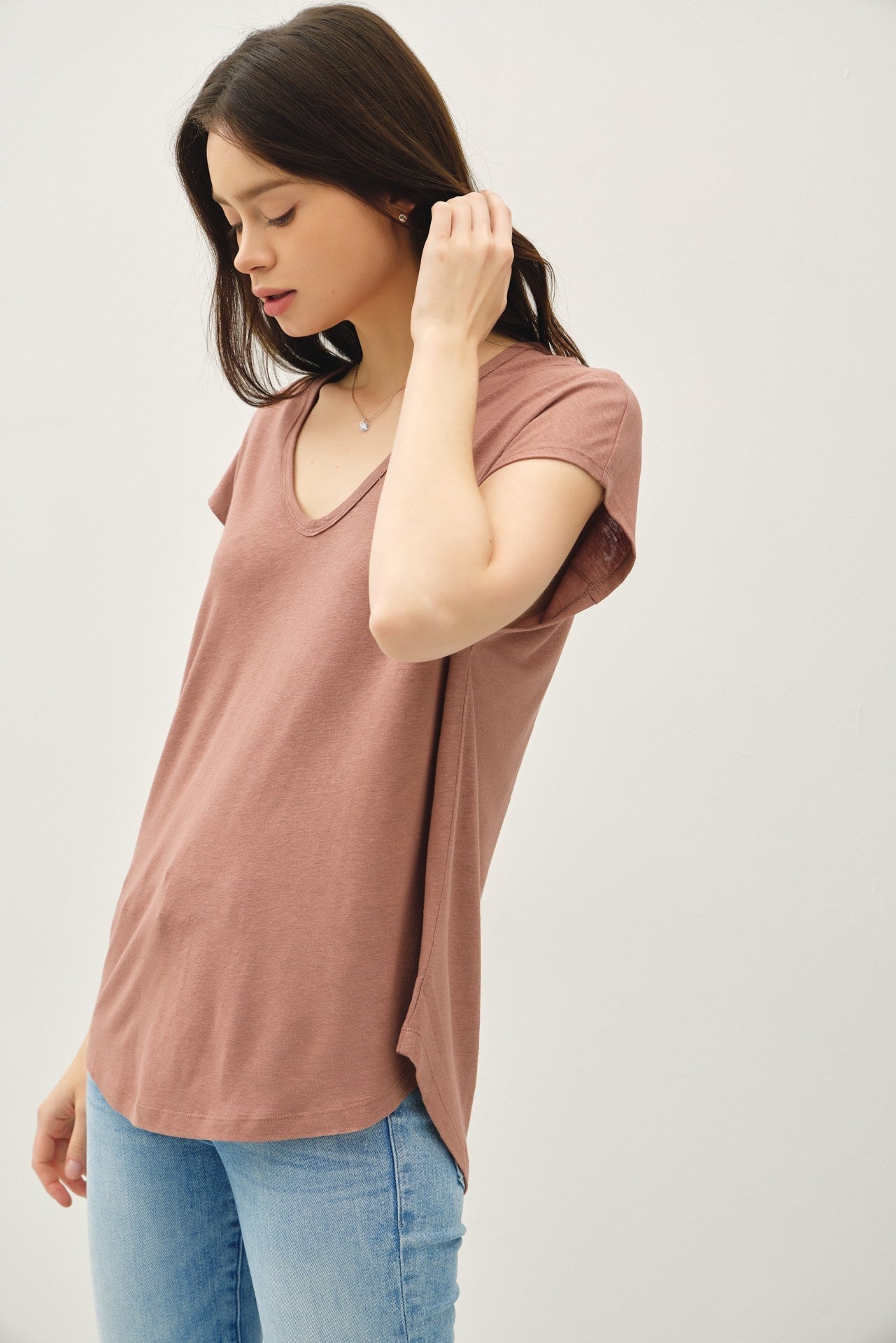 Linen V-Neck Tee