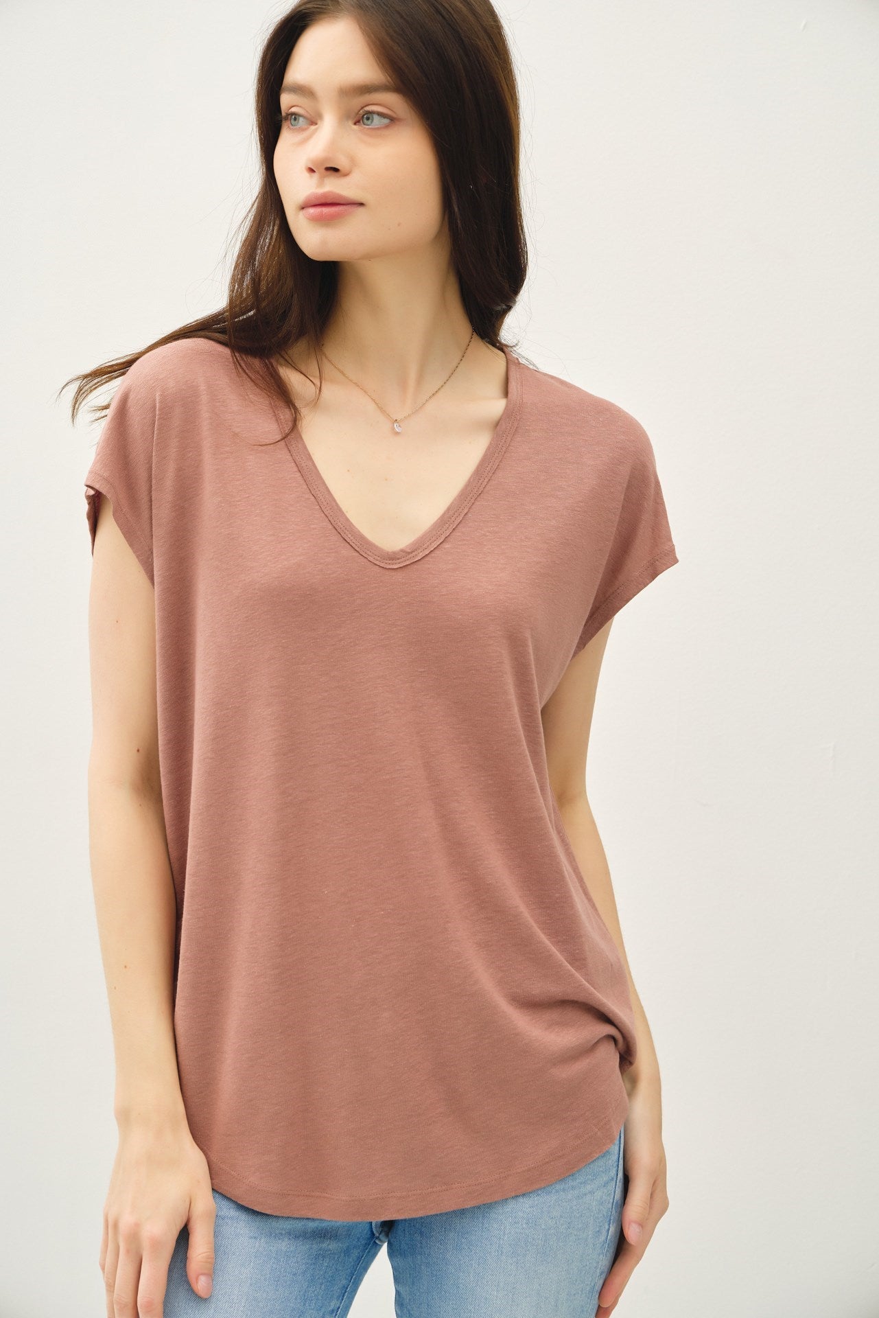 Linen V-Neck Tee