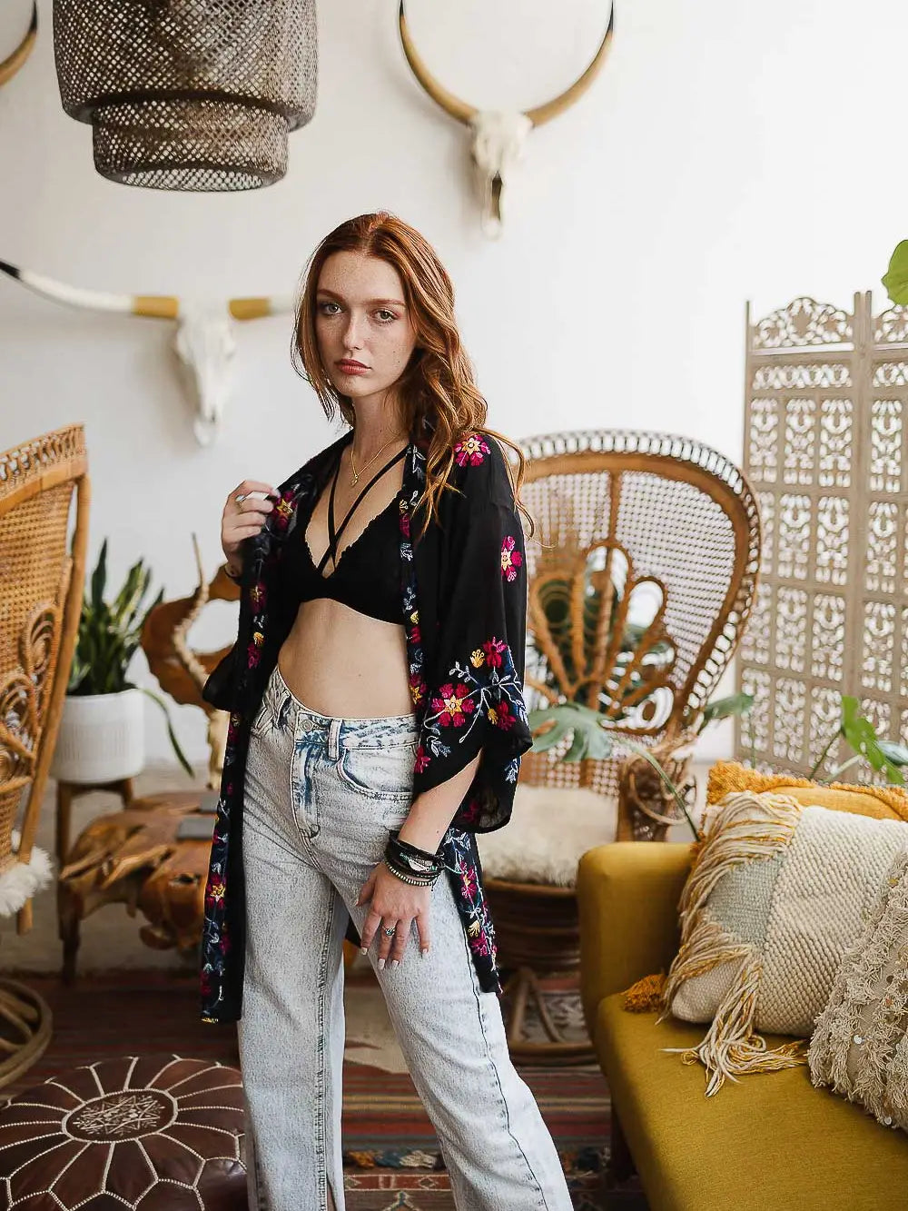 Black Floral Embroidered Kimono