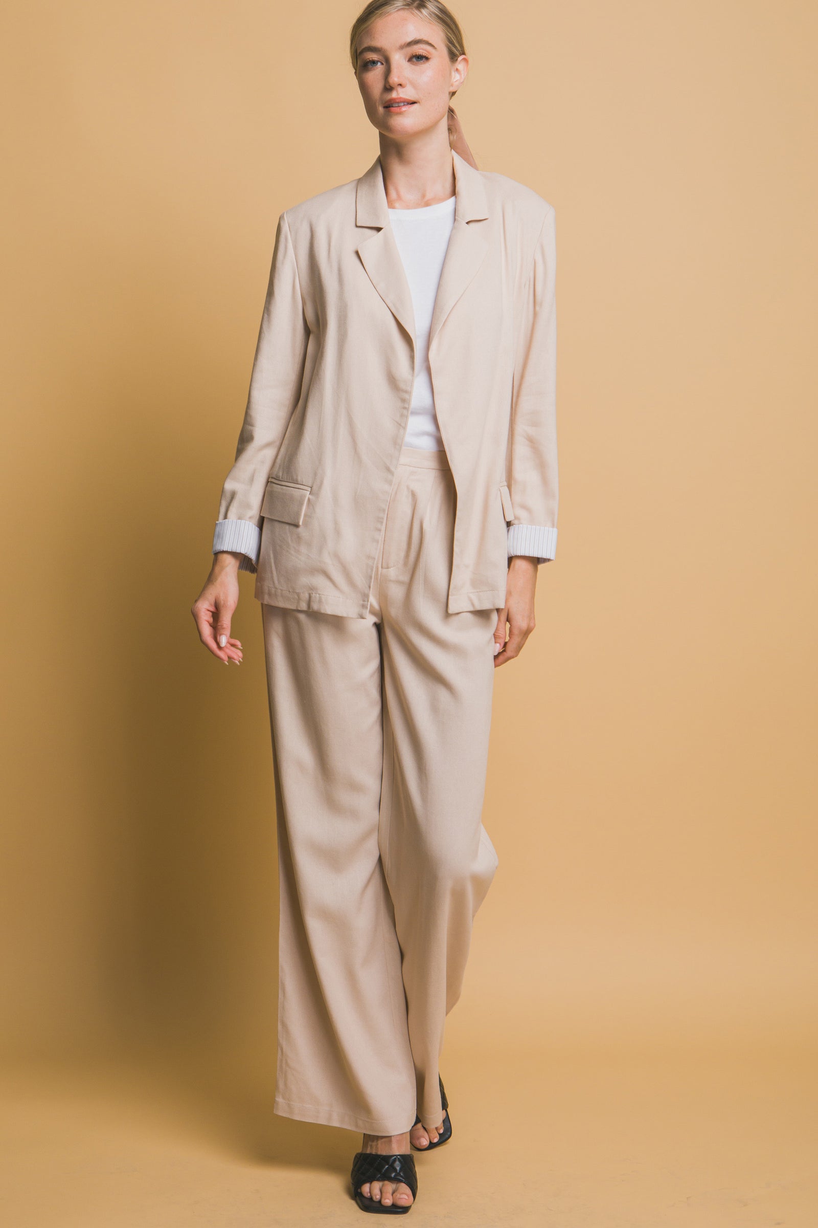 Oatmeal Linen Blazer