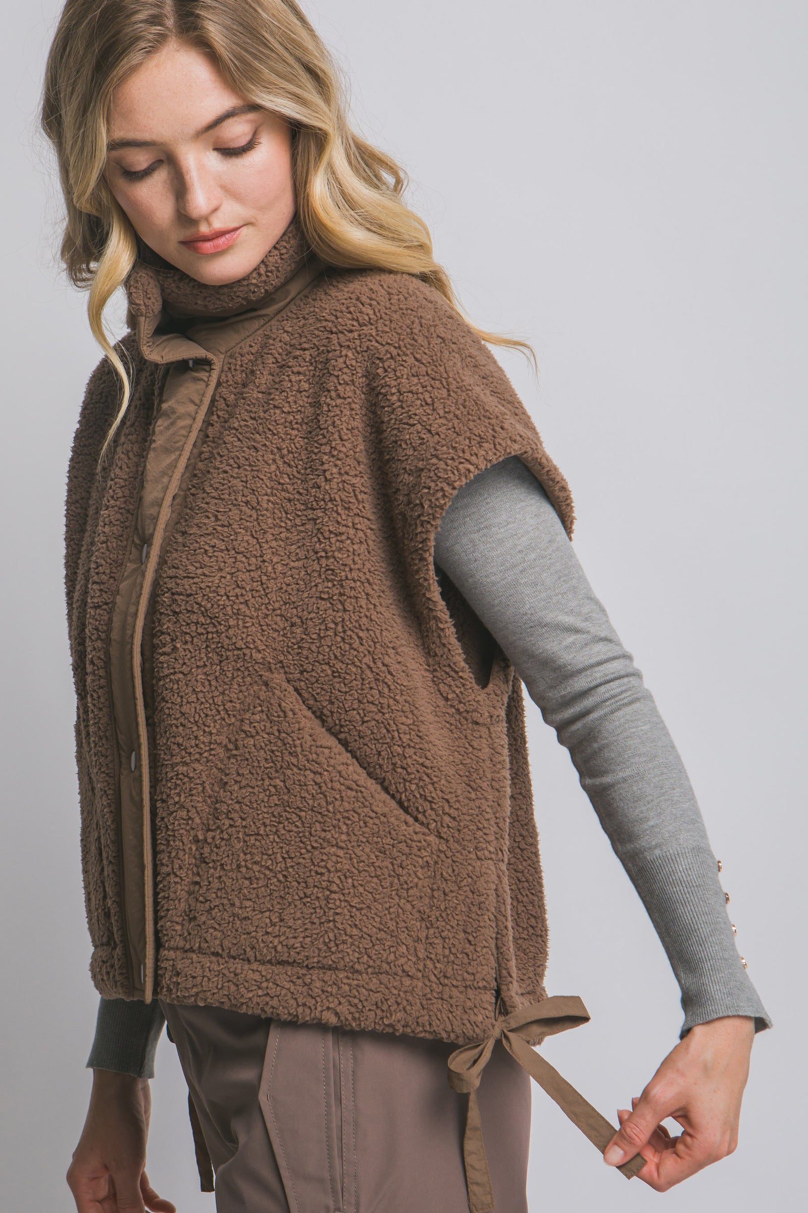 Tie Up Crop Fleece Vest