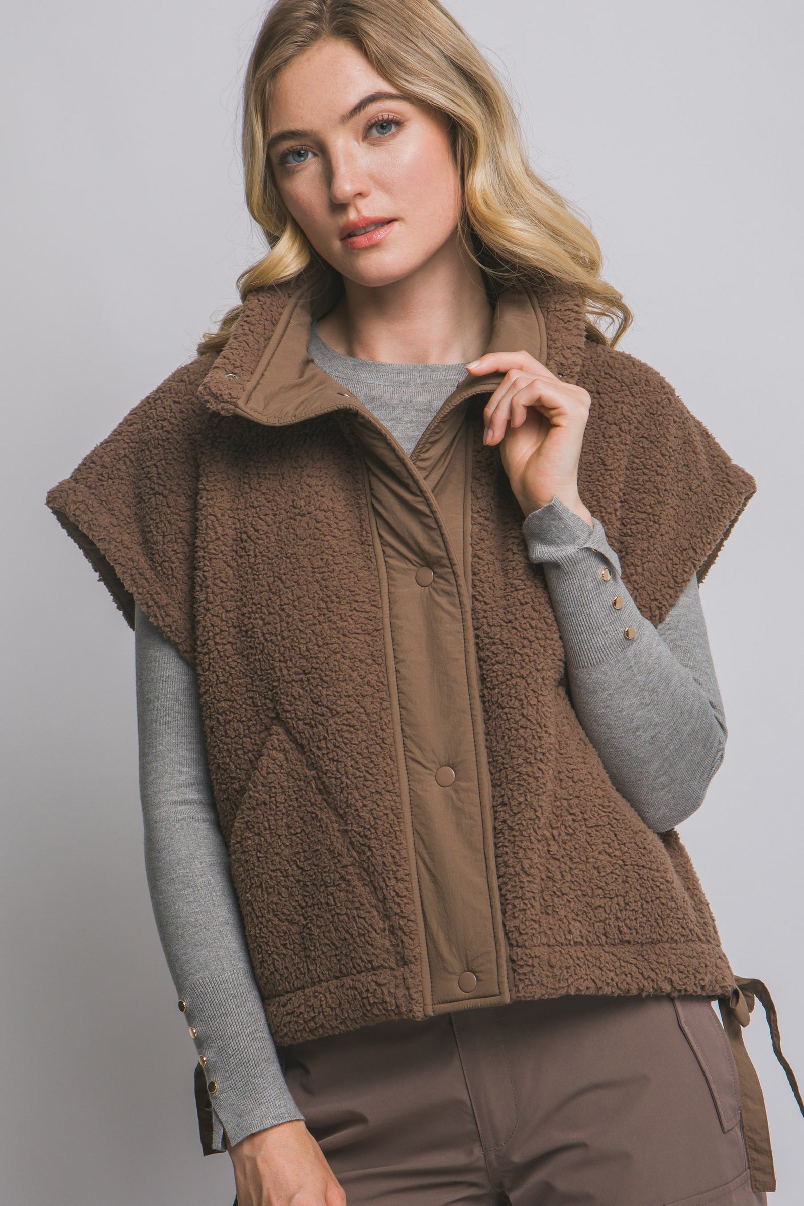 Tie Up Crop Fleece Vest