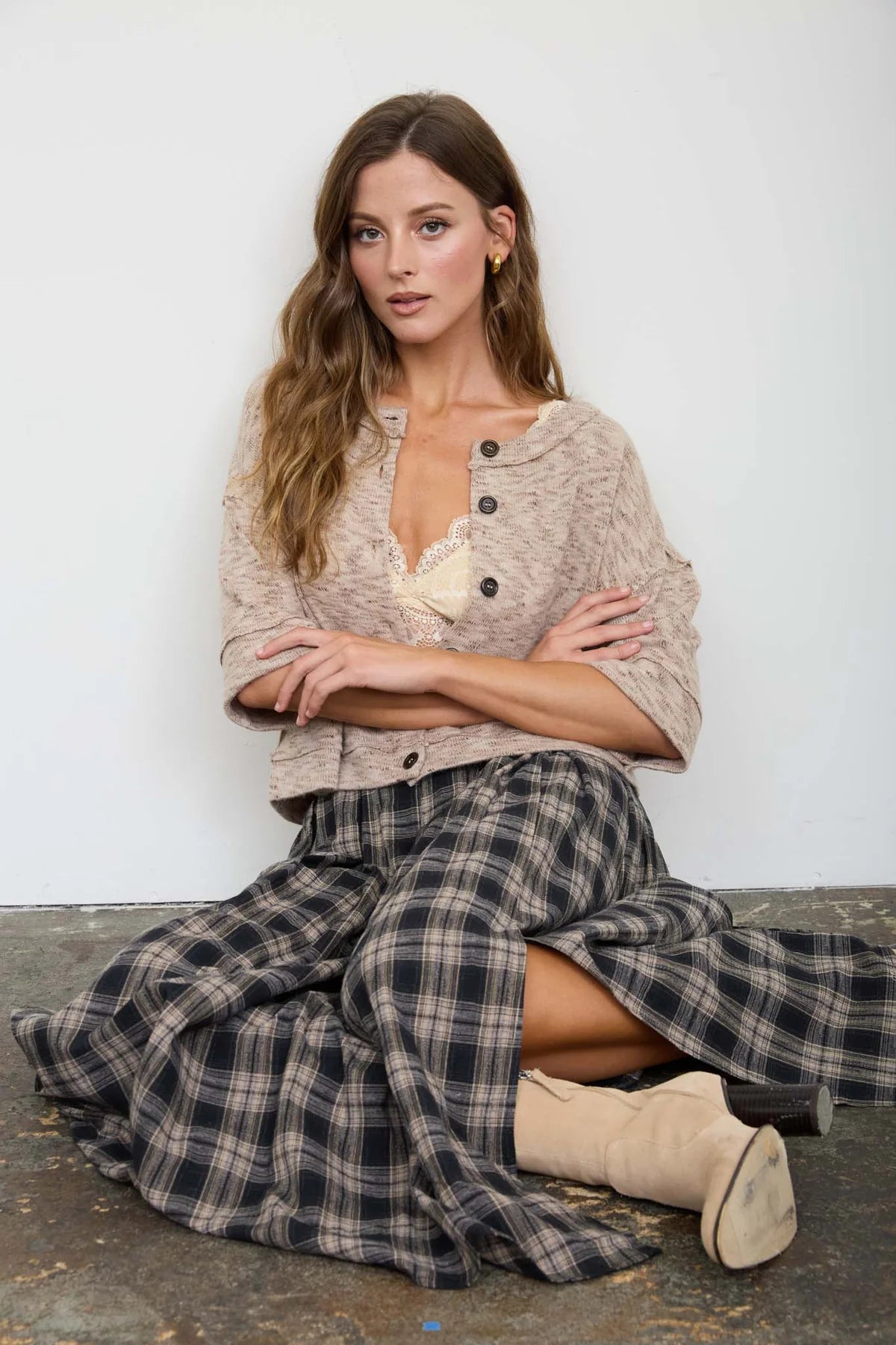 Black Plaid Pleated Midi Skirt