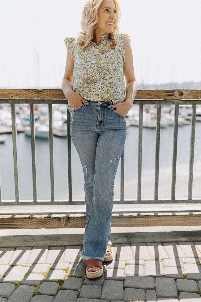 Light High Rise Raw Edge Jeans