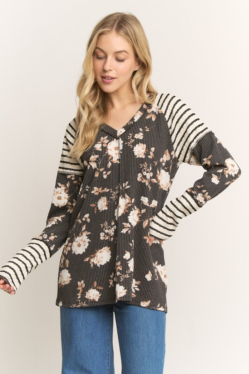 Charcoal Floral Mix Top (Lyn)